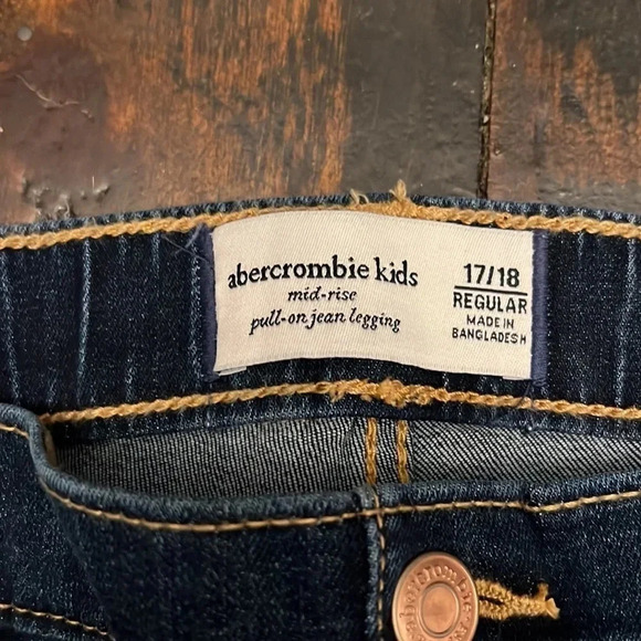 NWT* Girls Abercrombie & Fitch Jeggings - Picture 3 of 5